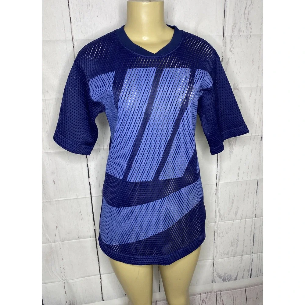 Nike Mesh Top Mesh Shirt‎ Short Sleeve Swoosh Logo Athletic Women Sz XS NWOT